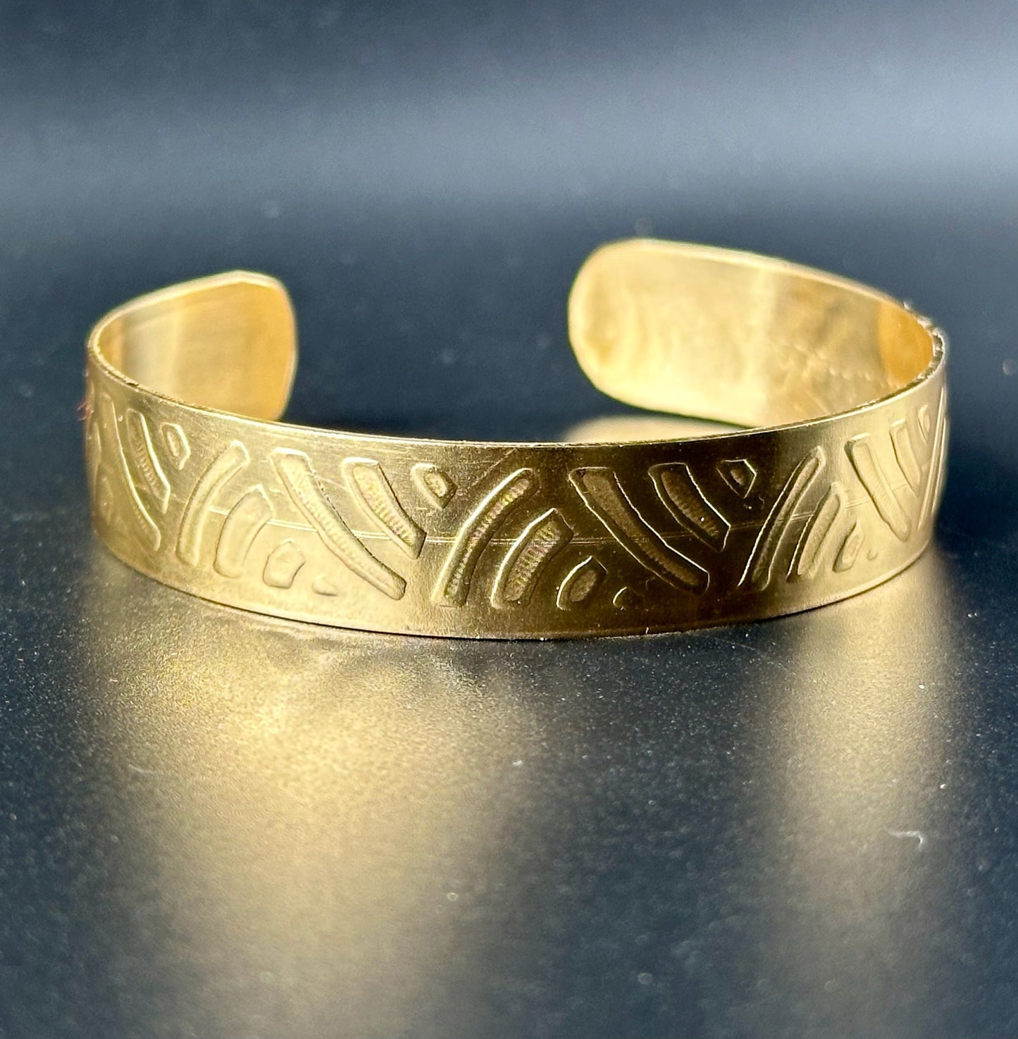1/2 Inch Brass Cuff Bracelet - Triangles
