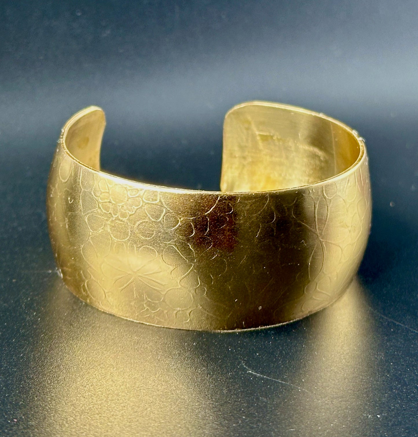 Brass Cuff Bracelet - Retro Flowers